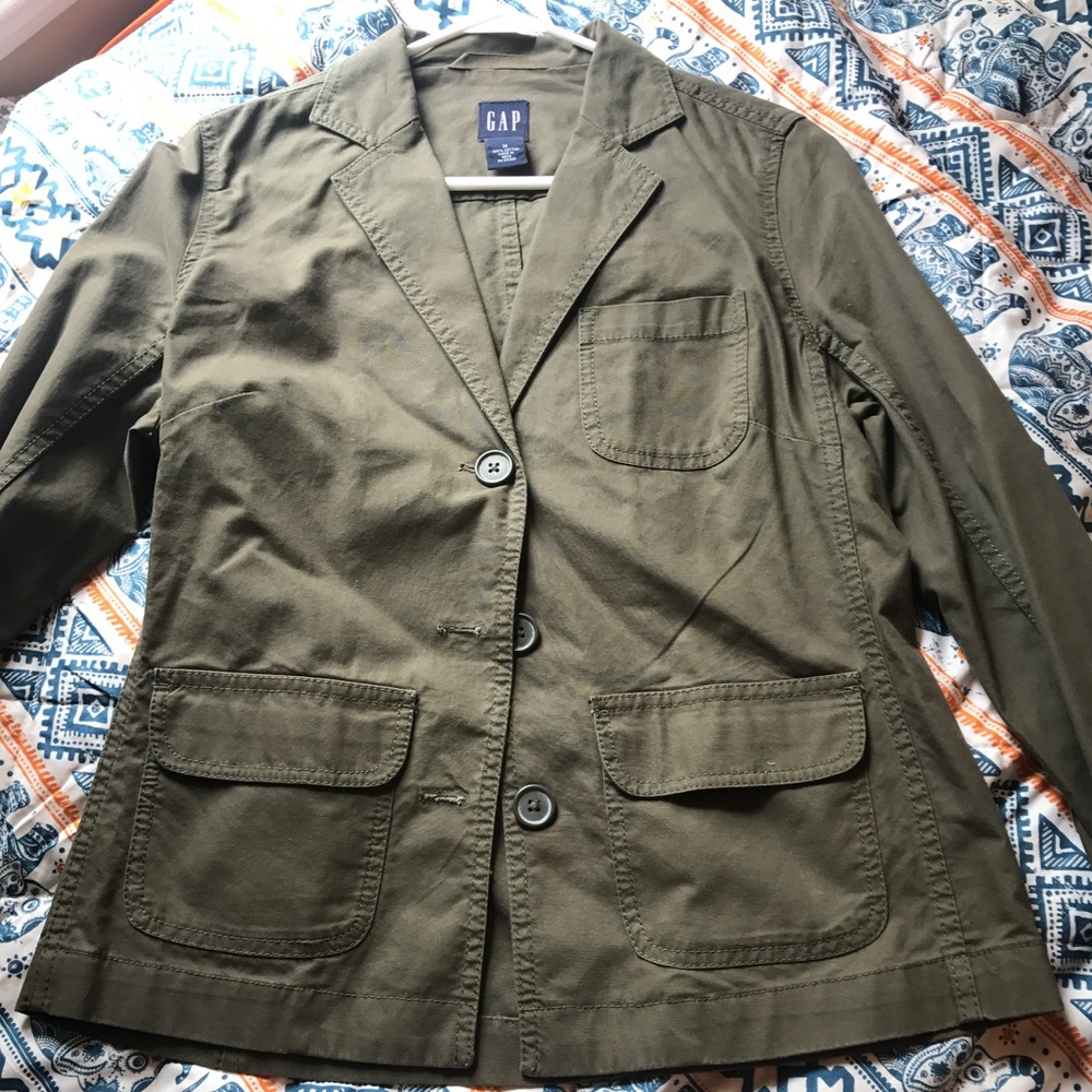 Gap medium jacket